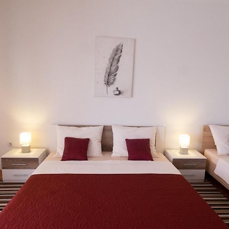 Apartments Mila Klenovica Pokoj fotografie